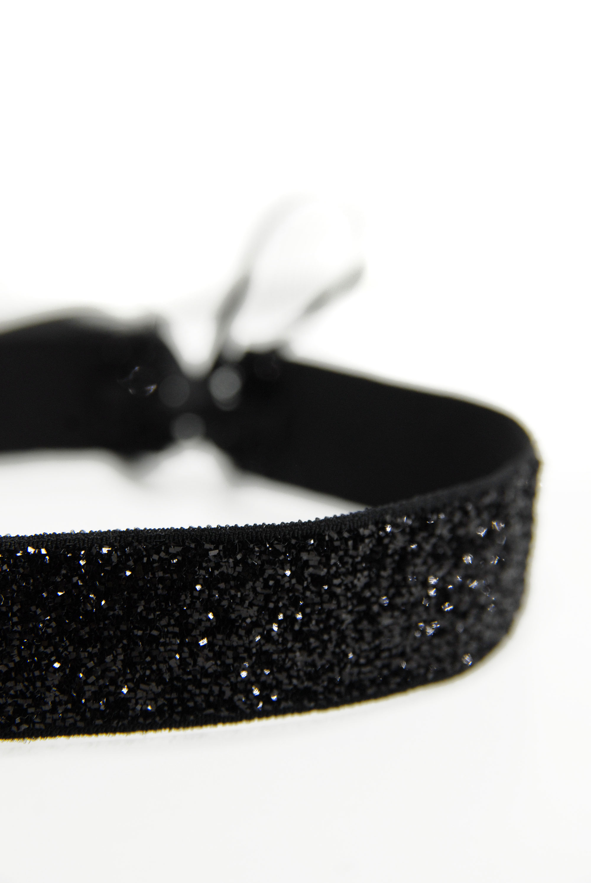 Glimmer Choker black